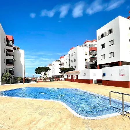 Apartamento Palmeras del Sur con piscina,a 5 minutos a pie a la playa, Tenerife Sur *