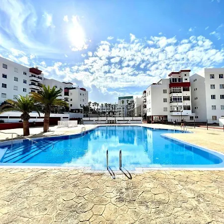 Palmeras del Sur con piscina,a 5 minutos a pie a la playa, Tenerife Sur Apartamento *